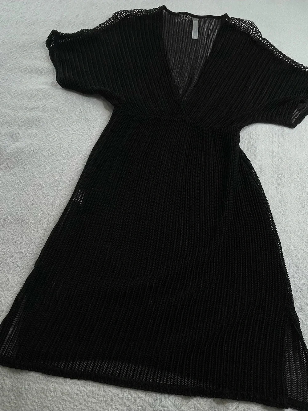 Sheer Black V-Neck Women’s Swim Coverup~ Size Small ~‎ summertime
